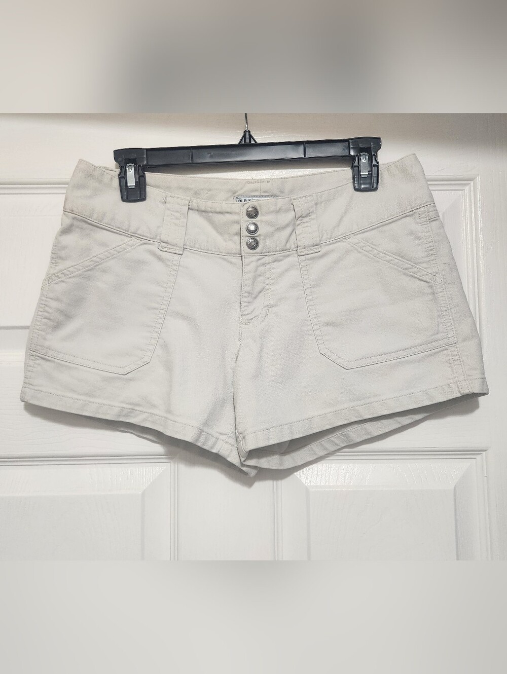 Old Navy Low-rise Khaki Shorts Vintage Y2K Women's Size 6